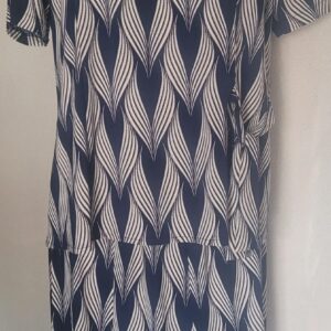 Costum doua piese-bluza si fusta